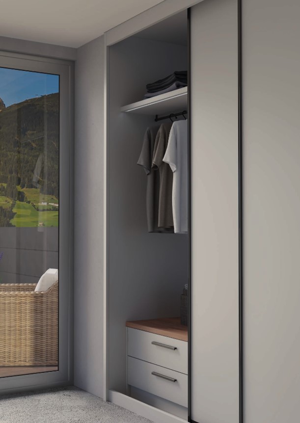 Detalle interior armario puertas correderas